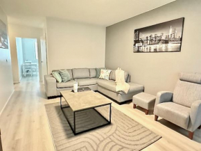 Ilona Apartments, Escape 1